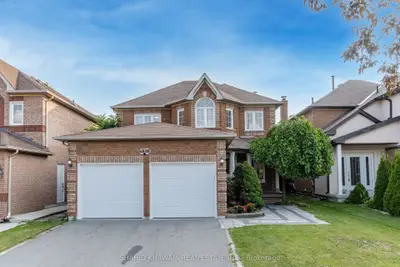 6898 Lisgar Drive W, Mississauga, ON L5N 6V7
