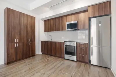 119 Ford Street 108, Toronto W03, ON M6N 3A2