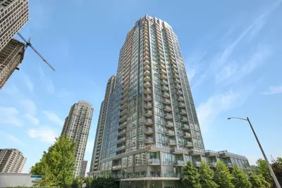 3525 Kariya Drive 911, Mississauga, ON L5B 0C2
