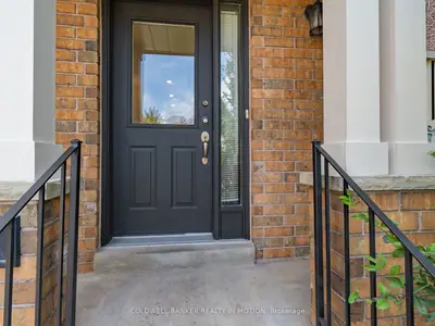 3974 Discovery Court, Mississauga, ON L5N 7H8