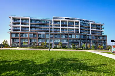 60 George Butchart Drive 405, Toronto W05, ON M3K 0E1