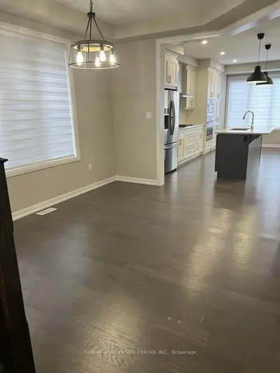 3309 Erasmum Street, Oakville, ON L6M 1S3