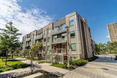 7 Applewood Lane 109, Toronto W08, ON M9C 0C1