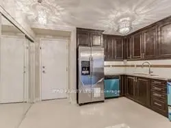 3880 Duke of York Boulevard 1005, Mississauga, ON L5B 4M7