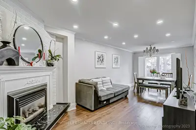 1032 Whispering Wood Drive, Mississauga, ON L5C 3Z4