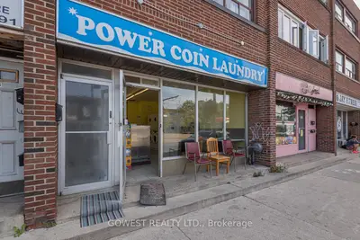 1667 St Clair Avenue W, Toronto W03, ON M6N 1H9