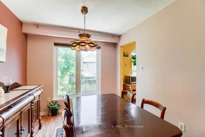 1158 Klarecroft Way 36, Oakville, ON L6H 3A2