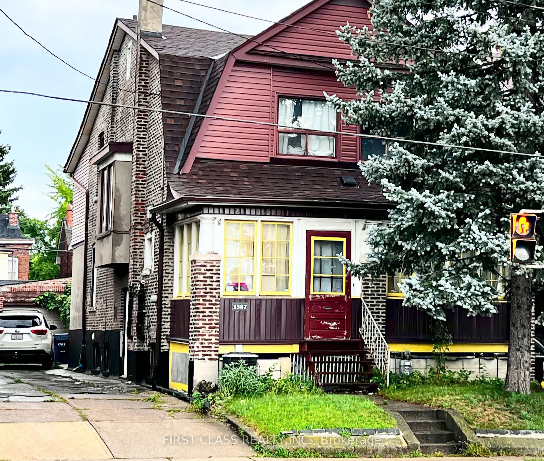 1587 Dufferin Street Bsmt, Toronto W03, On M6h 3l5