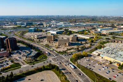 6711 Mississauga Road 400, Mississauga, On L5n 2w3