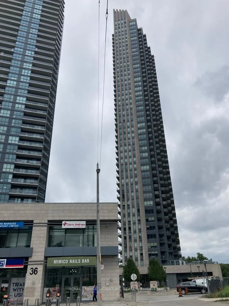 36 Park Lawn Road 2810, Toronto W06, ON M8V 0E5
