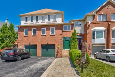 1201 Leewood Drive, Oakville, ON L6M 3B3