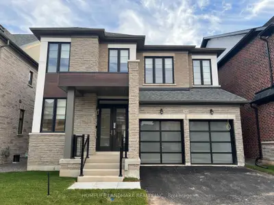 2414 Charles Cornwall Avenue E, Oakville, On L6m 5m4