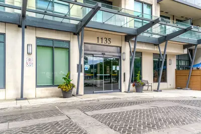 1135 Royal York Road 1013, Toronto W08, ON M9A 0C3