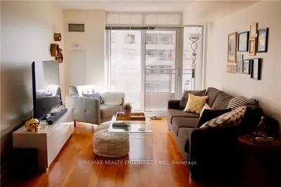 5229 Dundas Street 1611, Toronto W08, ON M9B 6L9