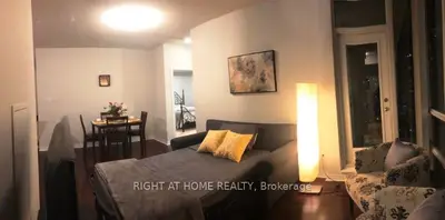 3515 Kariya Drive 1902, Mississauga, ON L5B 0C1