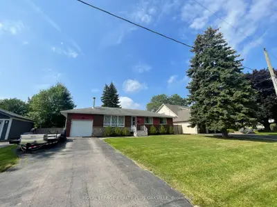374 Sawyer Road, Oakville, On L6l 3n7