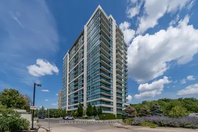 1055 Southdown Road 1109, Mississauga, ON L5J 0A3
