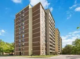 15 London Green Court N 107, Toronto W05, ON M3N 1K4