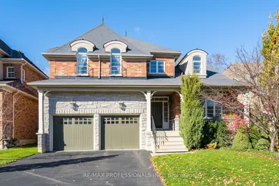 300 Eaton Street, Halton Hills, On L7g 6n7