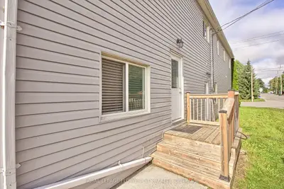 24 John Street-Upper, Halton Hills, ON, L7G 2J7