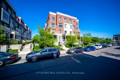 115 Long Branch Avenue 17, Toronto W06, ON M8W 0A9
