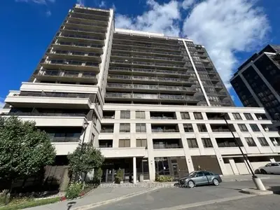 1 De Boers Drive 701, Toronto W05, ON M3J 0G6