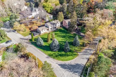 1587 Stavebank Road, Mississauga, ON L5G 2V6
