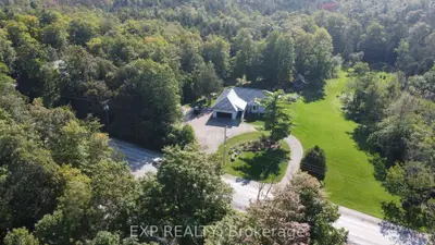 8080 SIDE RD 15 Road, Halton Hills, ON L9T 2X7
