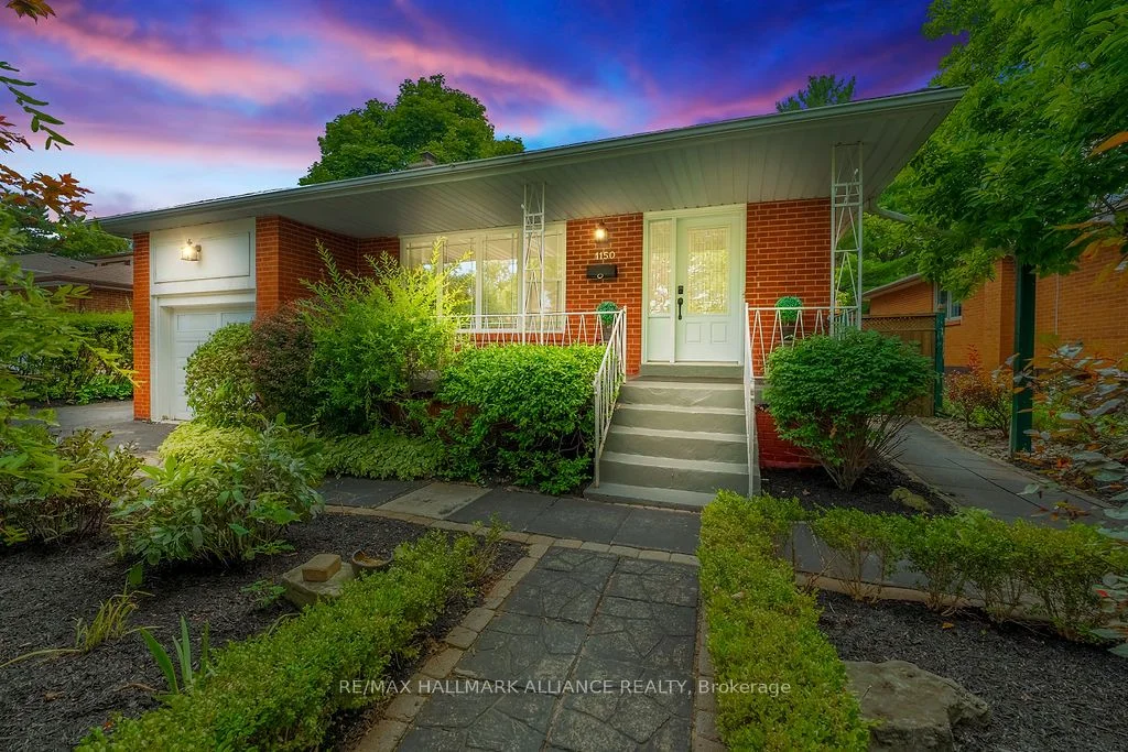 1150 Queens Avenue, Oakville, On L6h 2b5