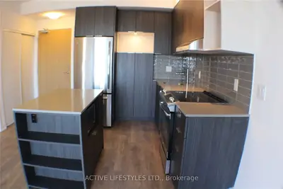 2520 Eglinton Avenue W 1008, Mississauga, On L5m 0y4