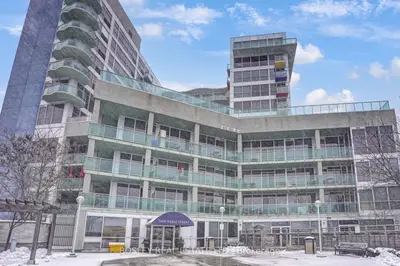 1600 Keele Street W 1121, Toronto W03, ON M6N 5J1