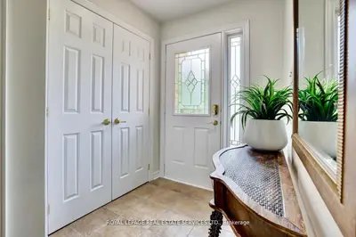 2752 Teak Crescent, Oakville, ON L6J 7M7