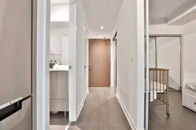1926 Lakeshore Boulevard W 1511, Toronto W01, ON M6S 1A1
