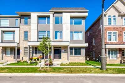 3329 Carding Mill Trail, Oakville, ON L6M 4M1