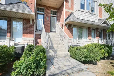 3335 Thomas Street 14, Mississauga, ON L5M 0P7
