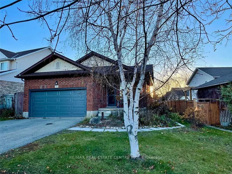 12 Sherwood Street B, Orangeville, ON L9W 5A6