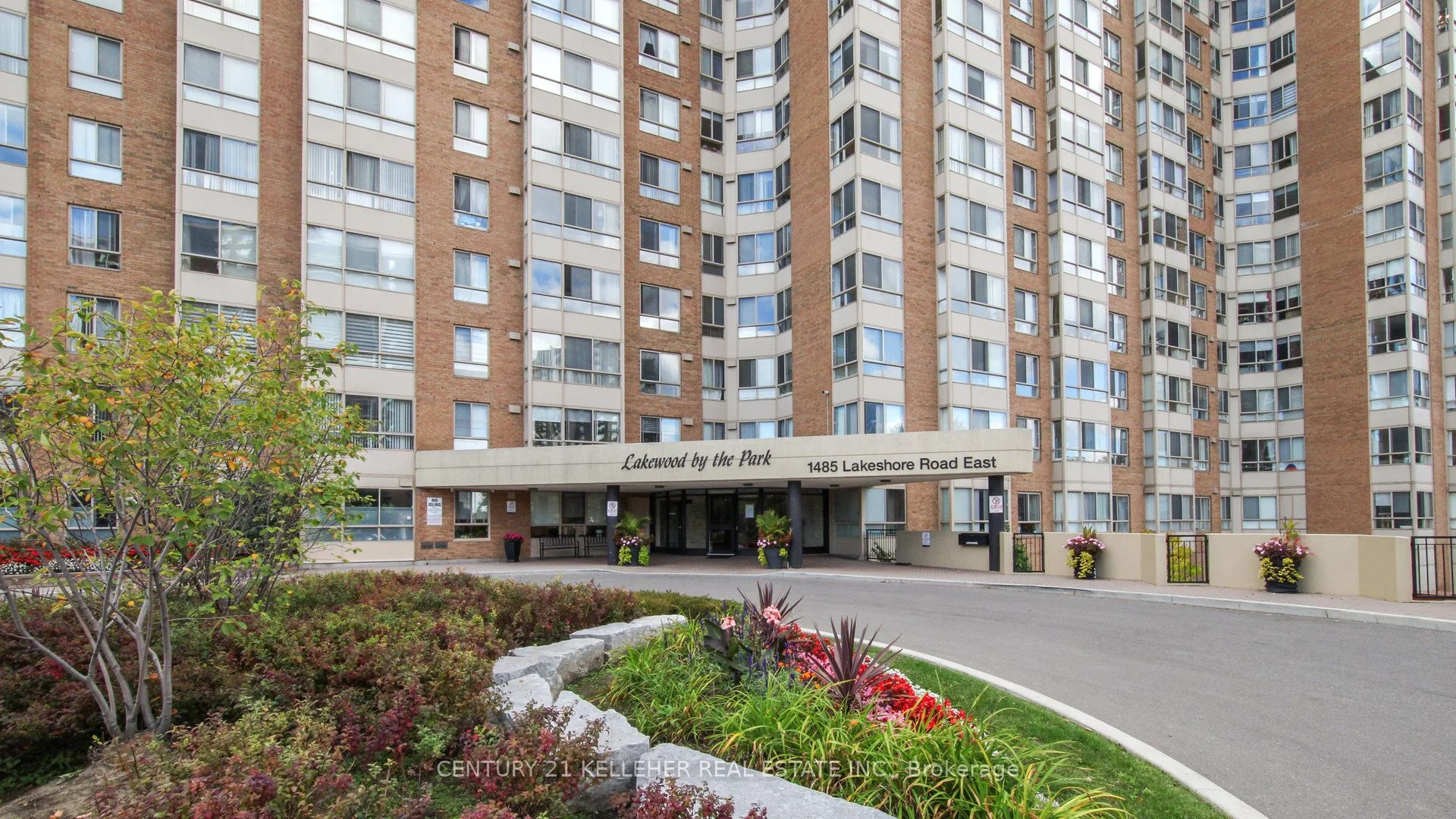 1485 Lakeshore Road E 913, Mississauga, ON L5E 3G2