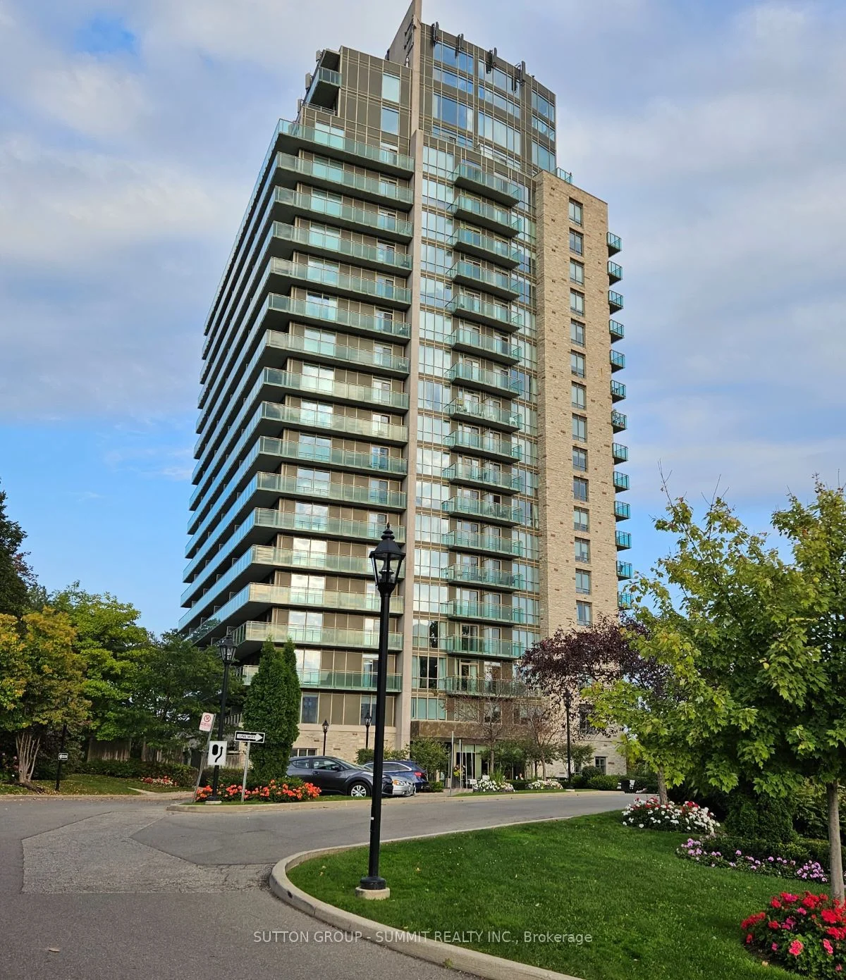#1501 1665 The Collegeway, Mississauga, ON, L5L 0A9