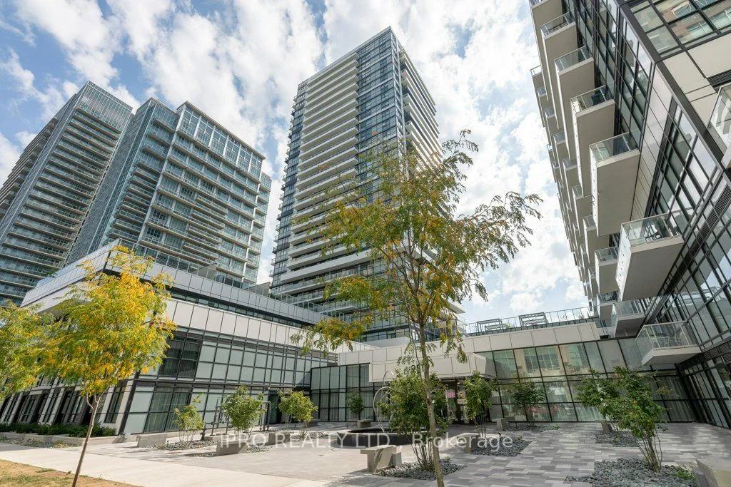 251 Manitoba Street N 306, Toronto W06, ON M8Y 0C7