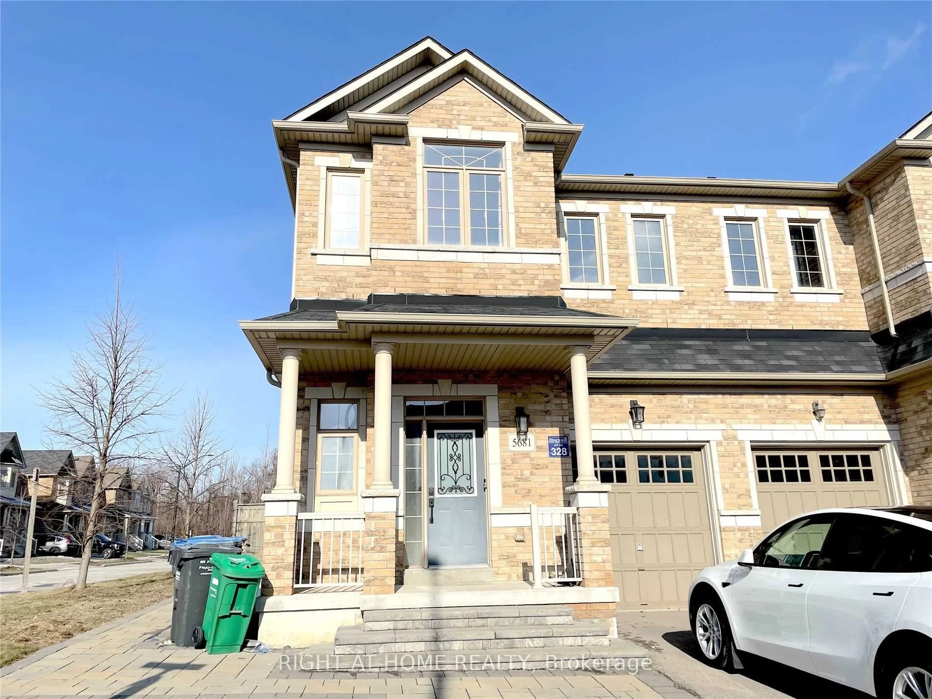 5681 Ethan Drive Lower, Mississauga, On L5m 0v1