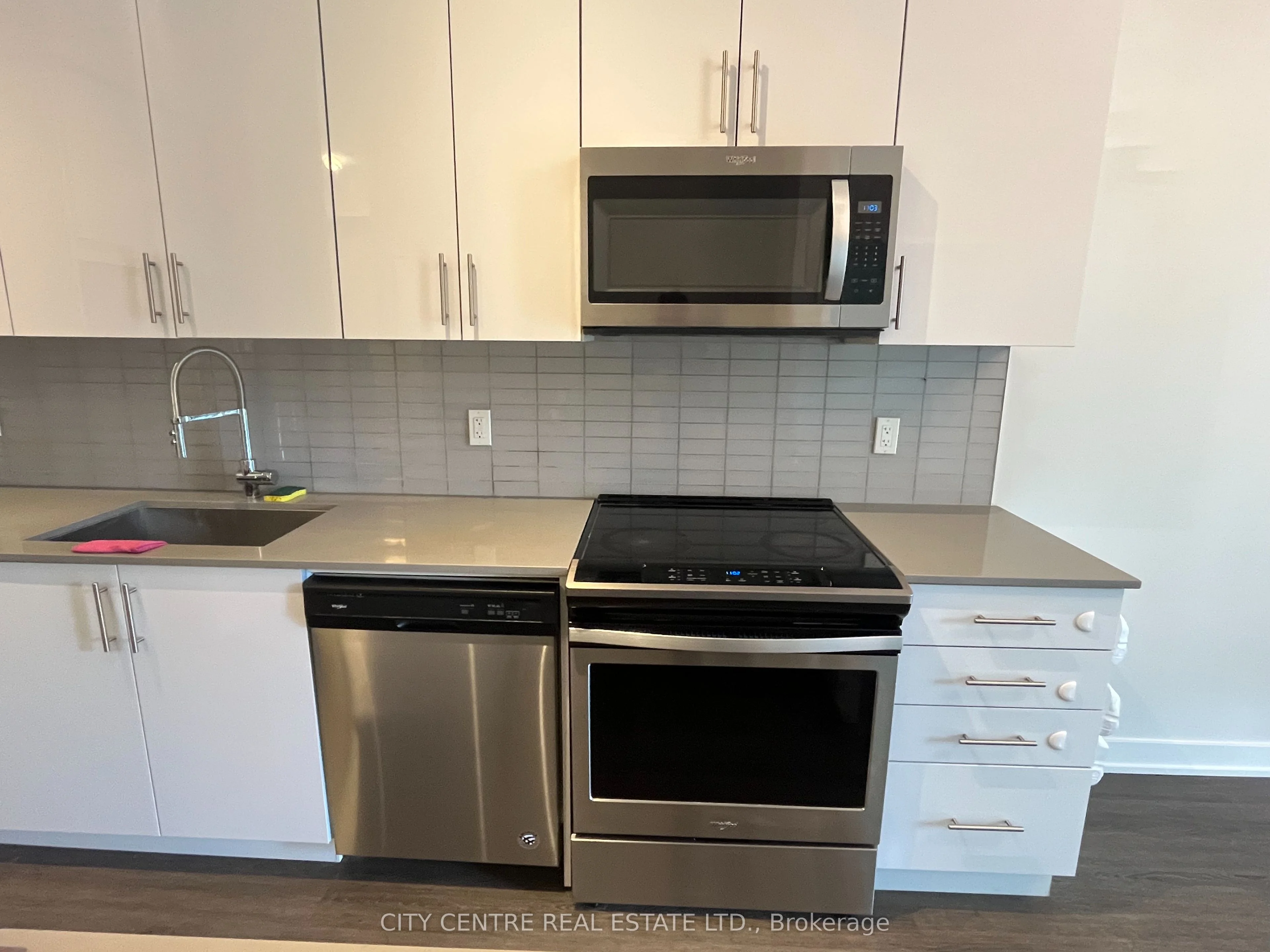 4055 Parkside Village Drive 615, Mississauga, ON L5B 0K8
