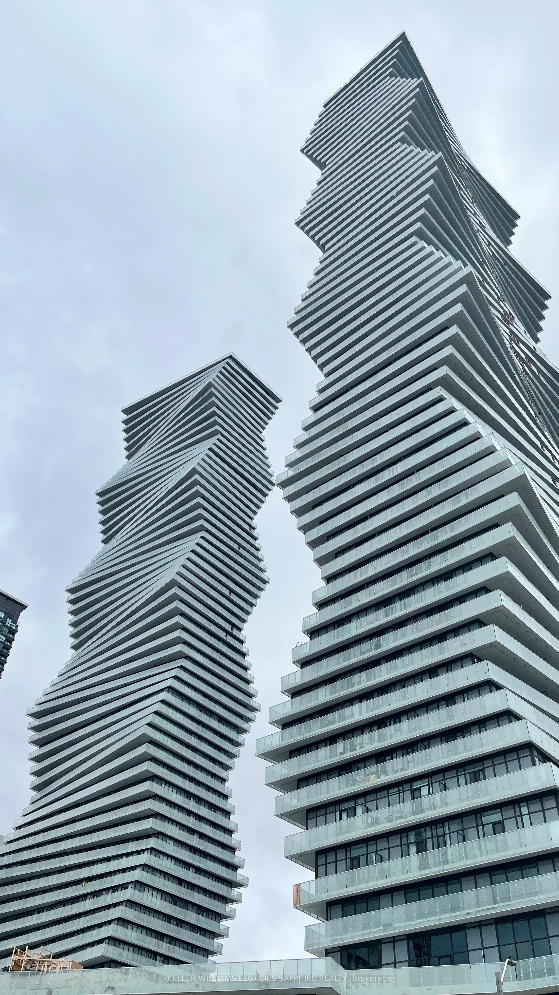 3883 Quartz Road 1413, Mississauga, ON L5B 0M4