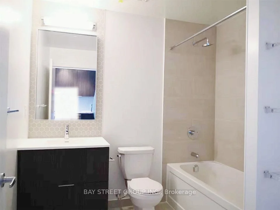 2520 Eglinton Avenue W 1310, Mississauga, ON L5M 0Y4