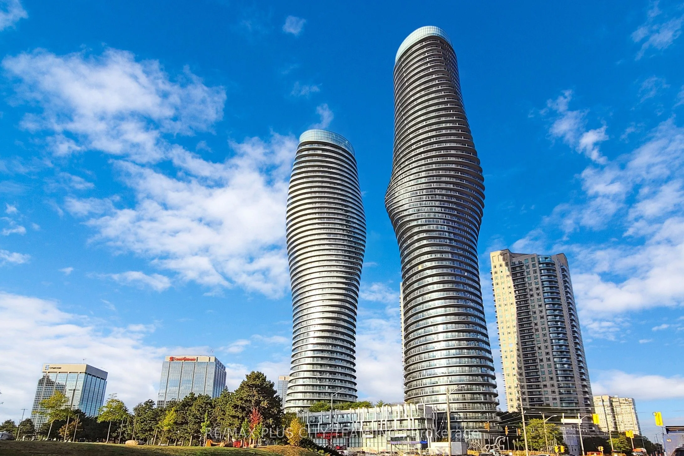 50 Absolute Avenue 2804, Mississauga, ON L4Z 0A8