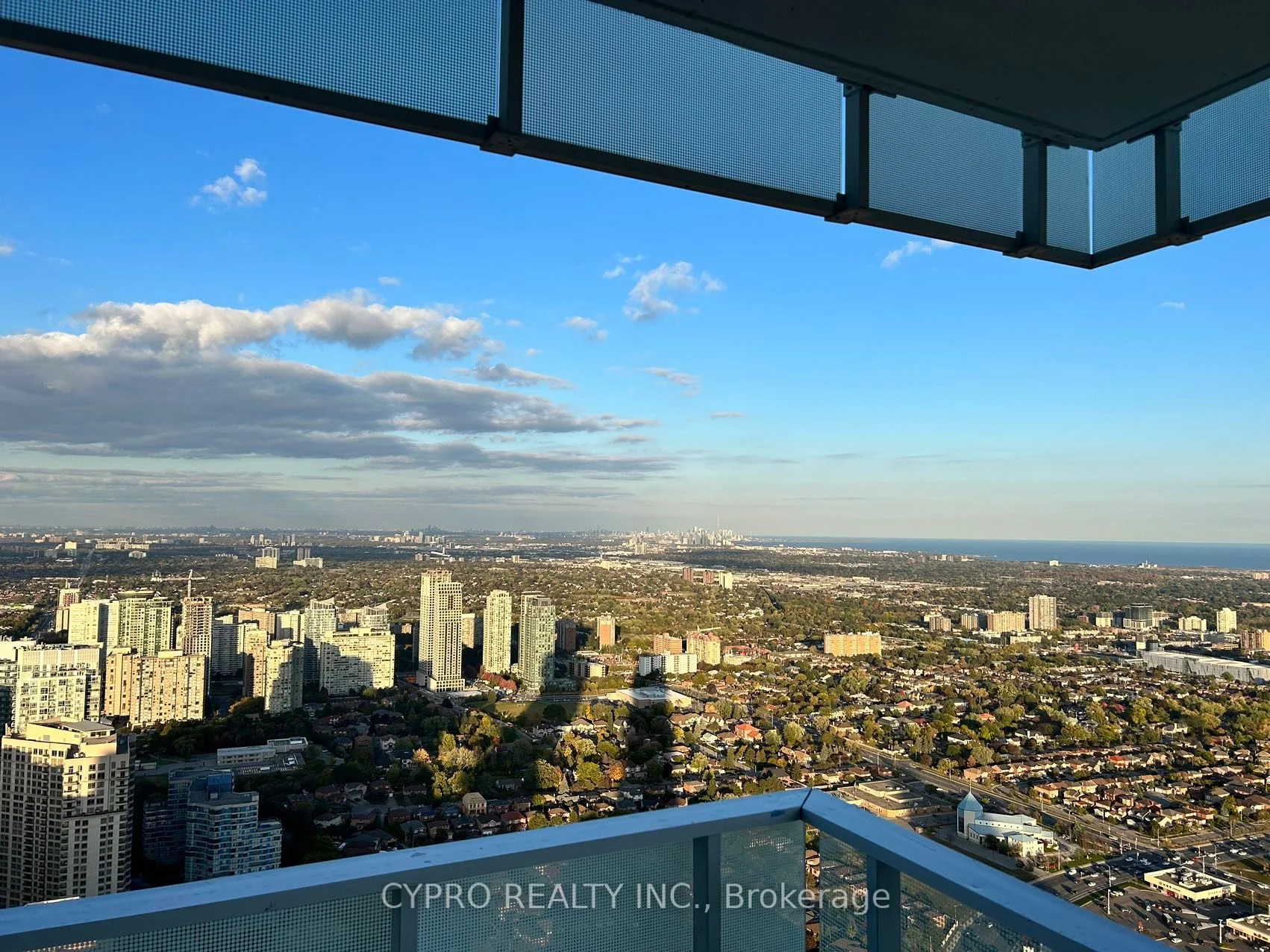 3883 Quartz Road 5604, Mississauga, On L5b 0m4