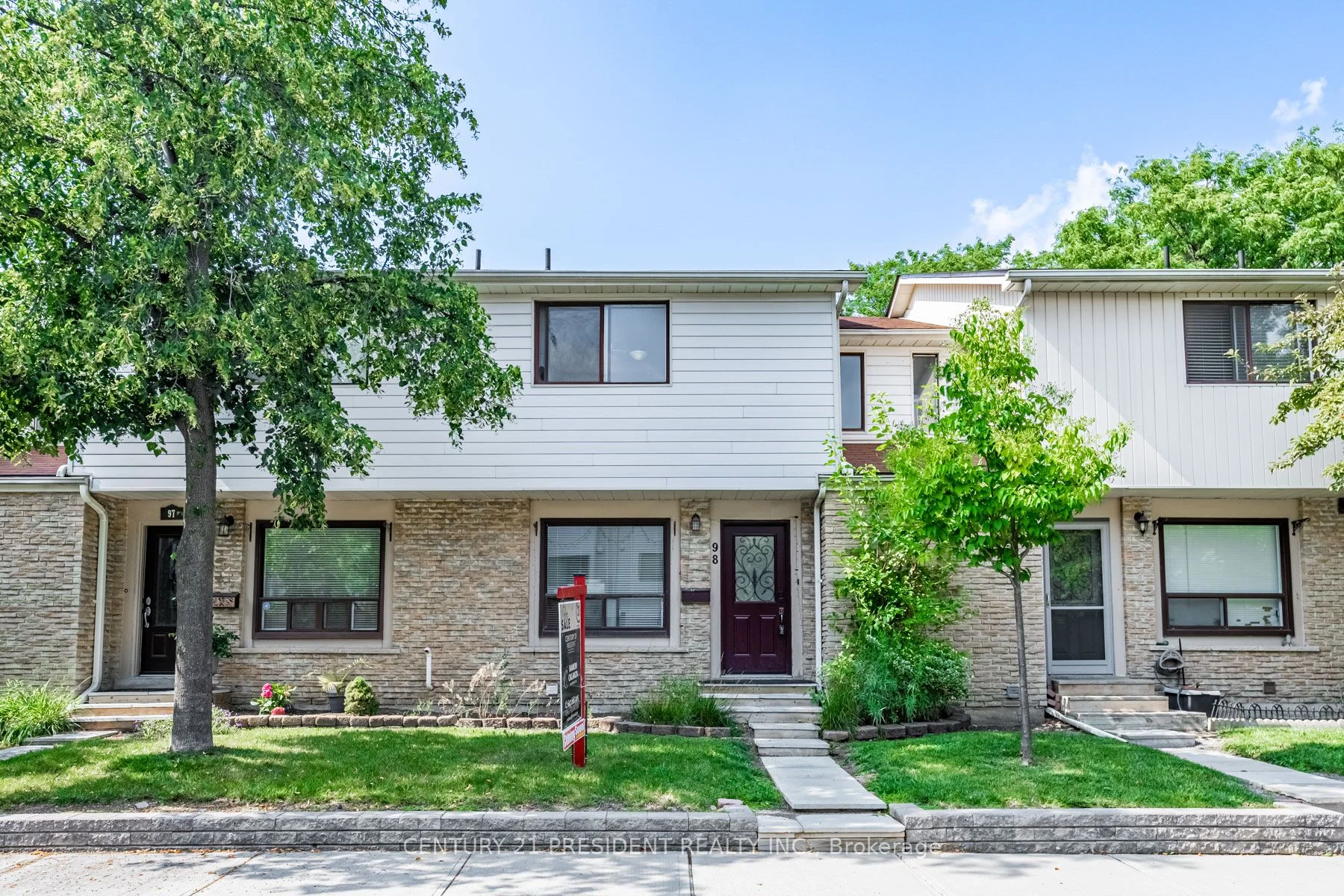 6540 Falconer Drive 98, Mississauga, ON L5N 1M1