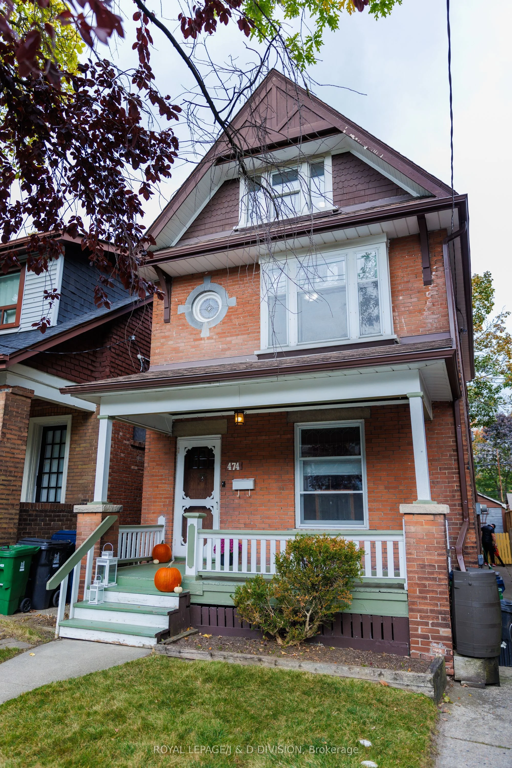 474 Annette Street, Toronto W02, ON M6P 1S2