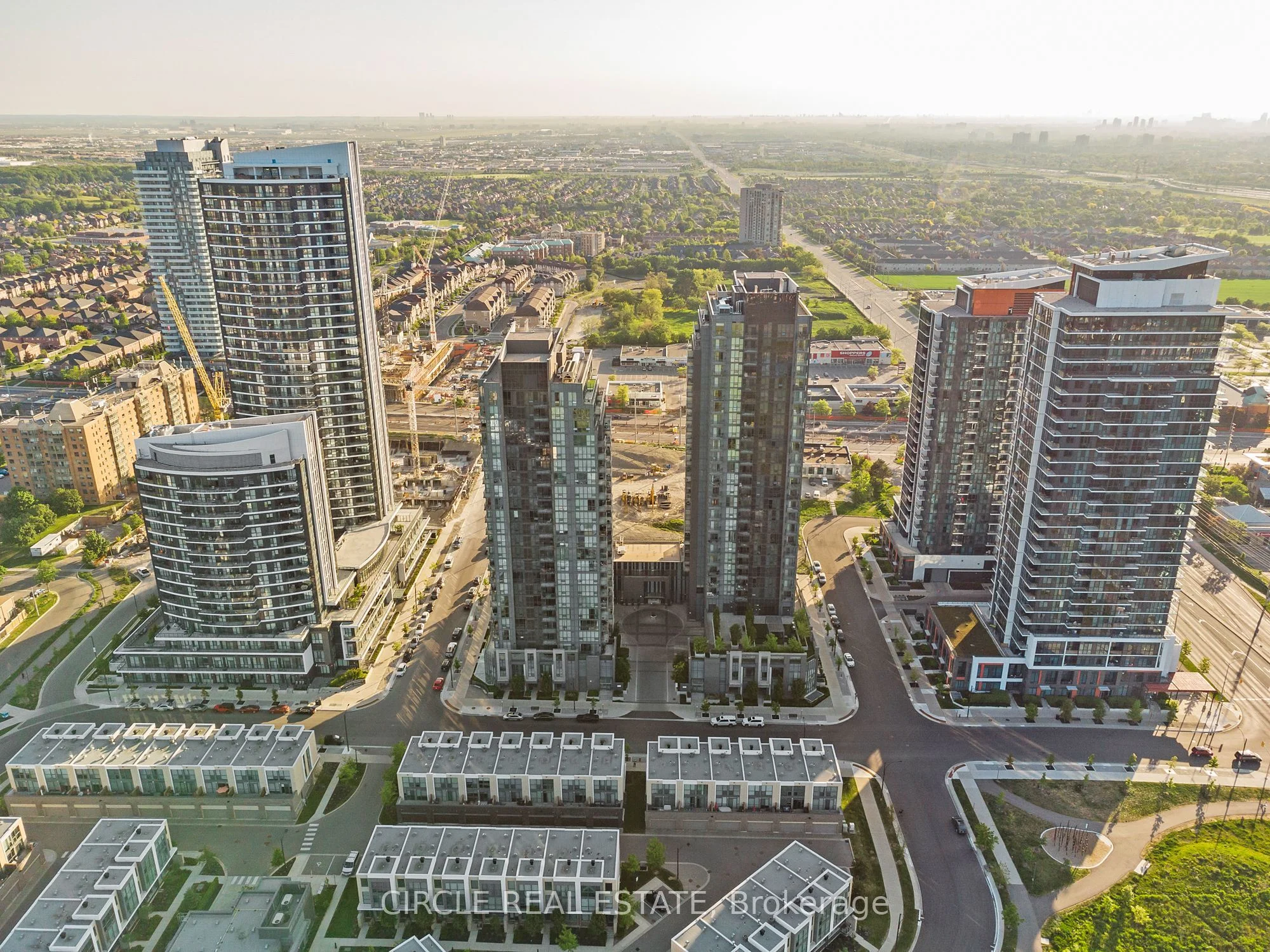 5025 Four Springs Ave Avenue E 102, Mississauga, ON L5R 0G5