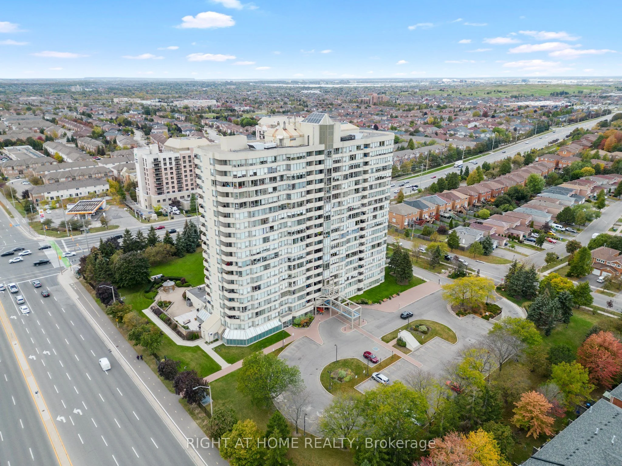 700 Constellation Drive 503, Mississauga, ON L5R 3G8