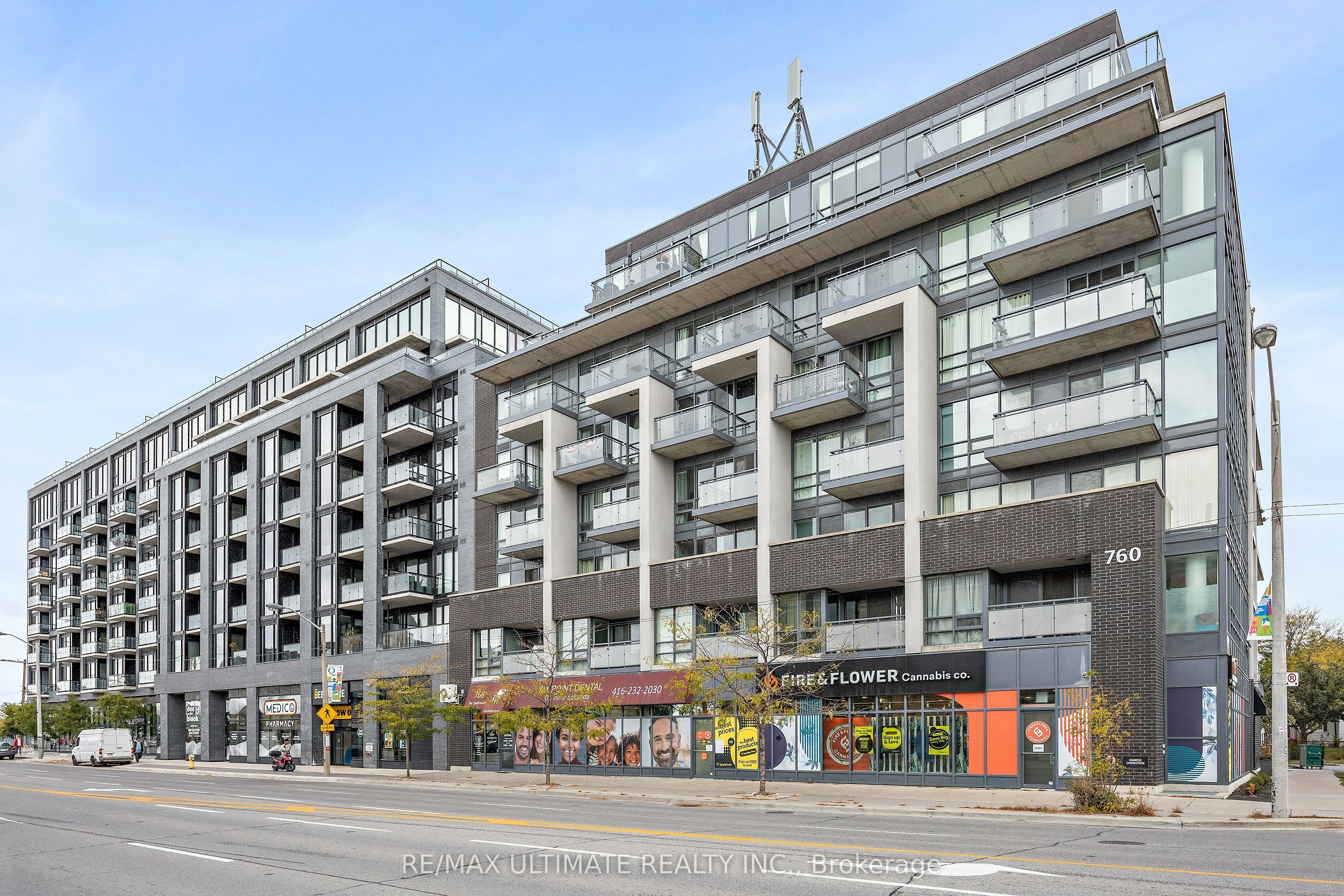 #411 760 The Queensway, Toronto W07, ON, M8Z 0E1
